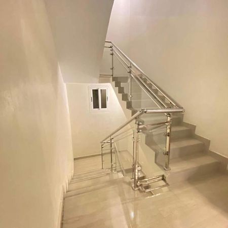 Appartement Haut Standing Idealement Situe A Дакар Экстерьер фото
