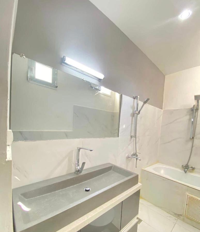 Appartement Haut Standing Idealement Situe A Дакар Экстерьер фото